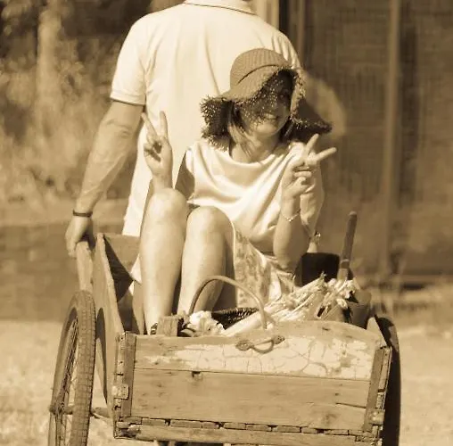 Podere San Giuliano Фермерский дом *